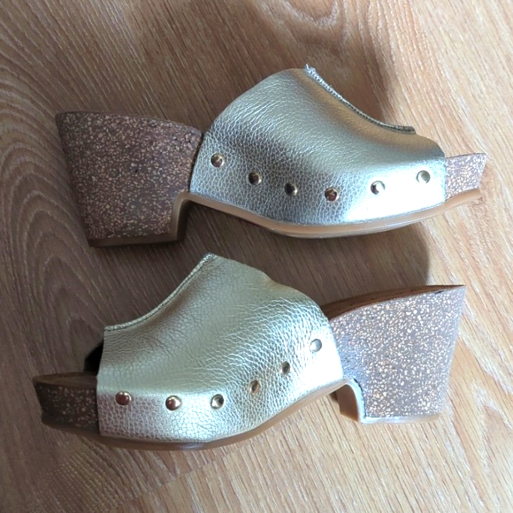 Yokono Gold Wedge